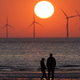 Illustration for article titled The UK Just Got More Power From Renewables Than Fossil Fuels, a First Since 1882i/i
